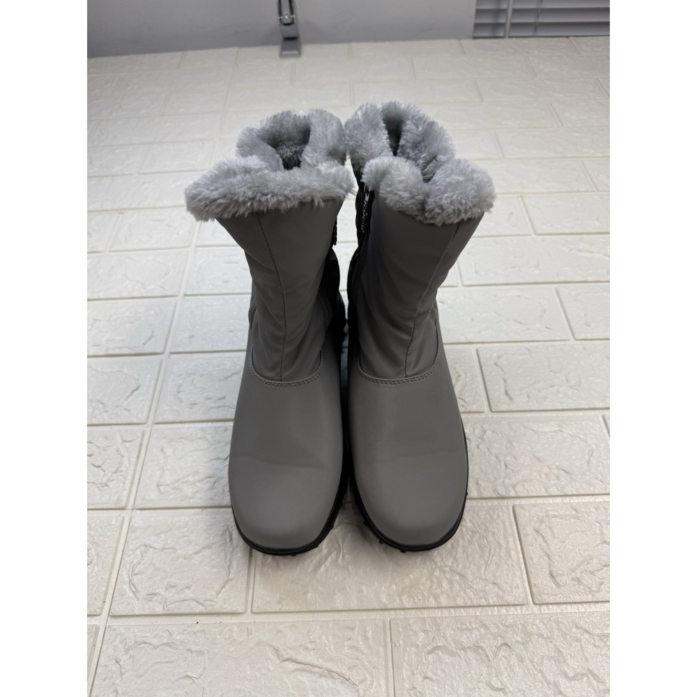 Totes Grey Faux-Fur Zip Winter Boots, Waterproof, 6 1/2 Women's. Great Shape!